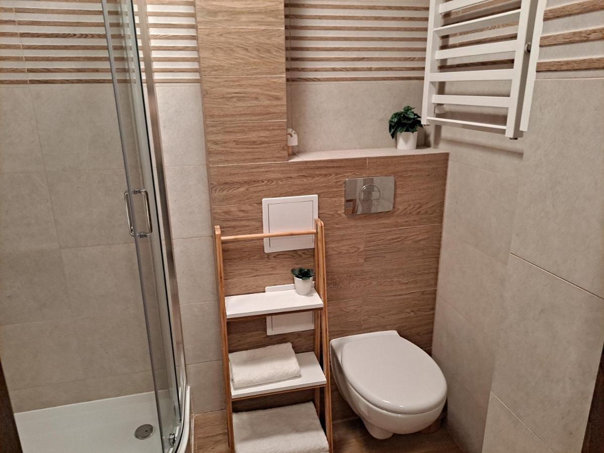 Apartamento Monica Jelenia Góra Exterior foto